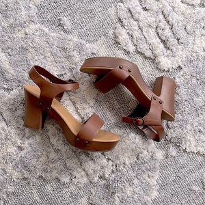 Brown SODA brand clogger style heel from Forever Young Shoe, size 10.